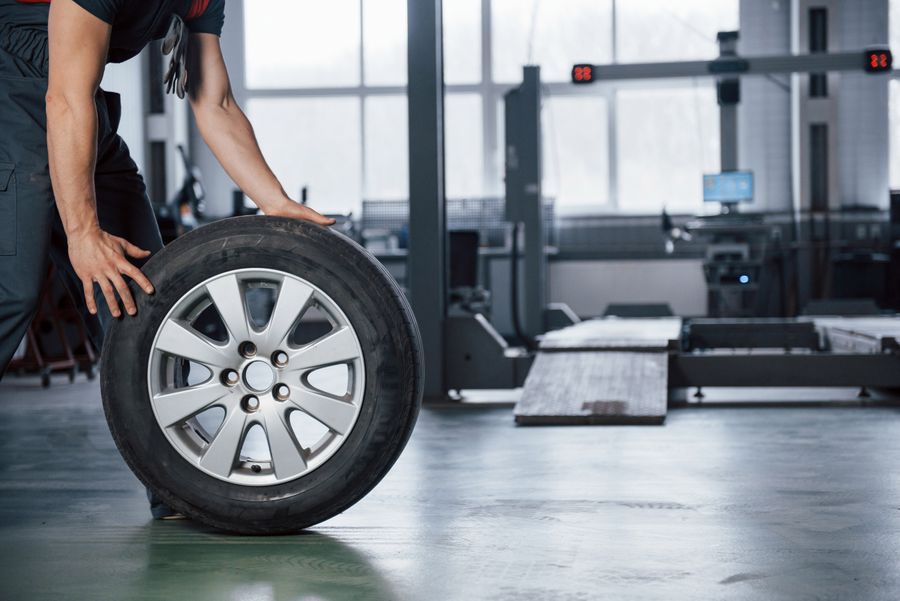 How To Fix A Flat Tire In 7 Simple Steps - Dennis Service Center